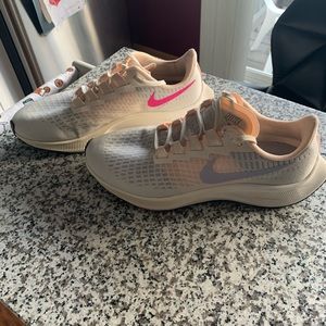 Nike ZOOM PEGASUS 37